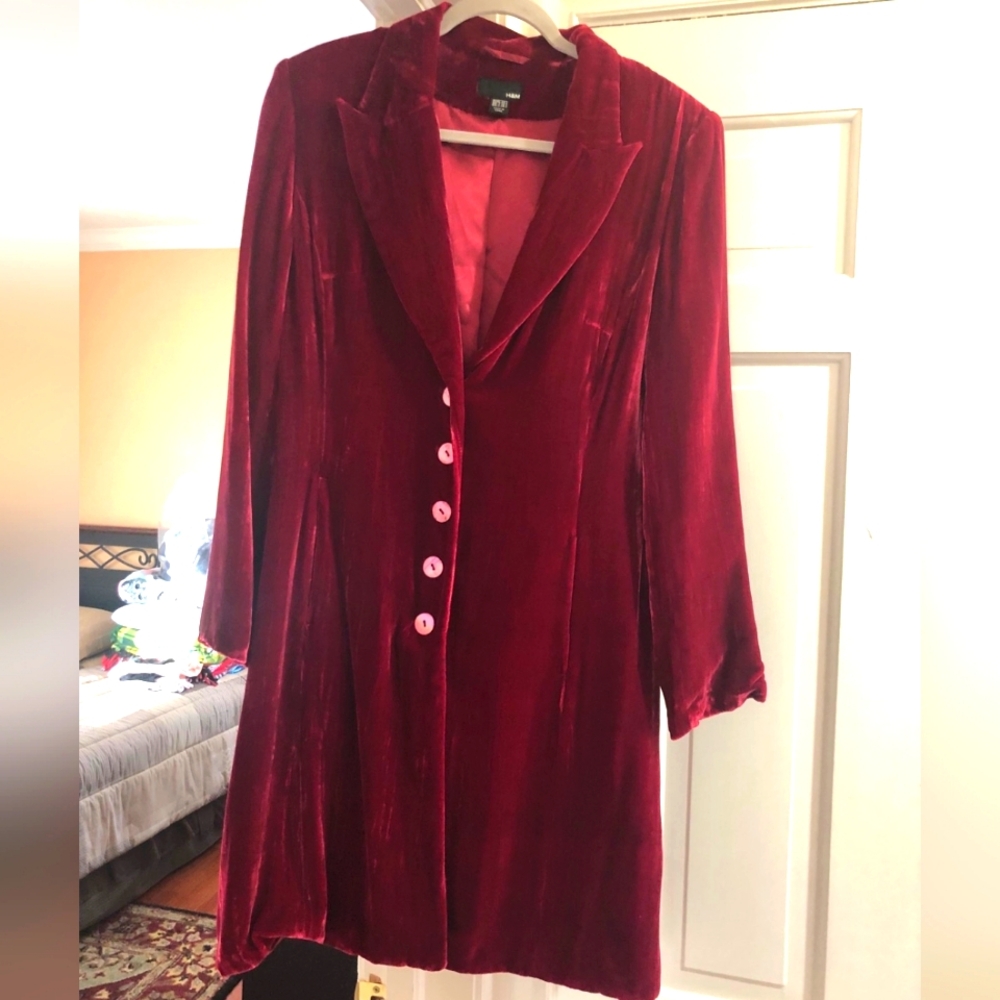 H&M Fuchsia/Red Coat Size 12
